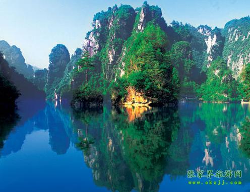 【長(zhǎng)沙往返線路4】張家界、天子山、黃龍洞、天門山、鳳凰古城五日游